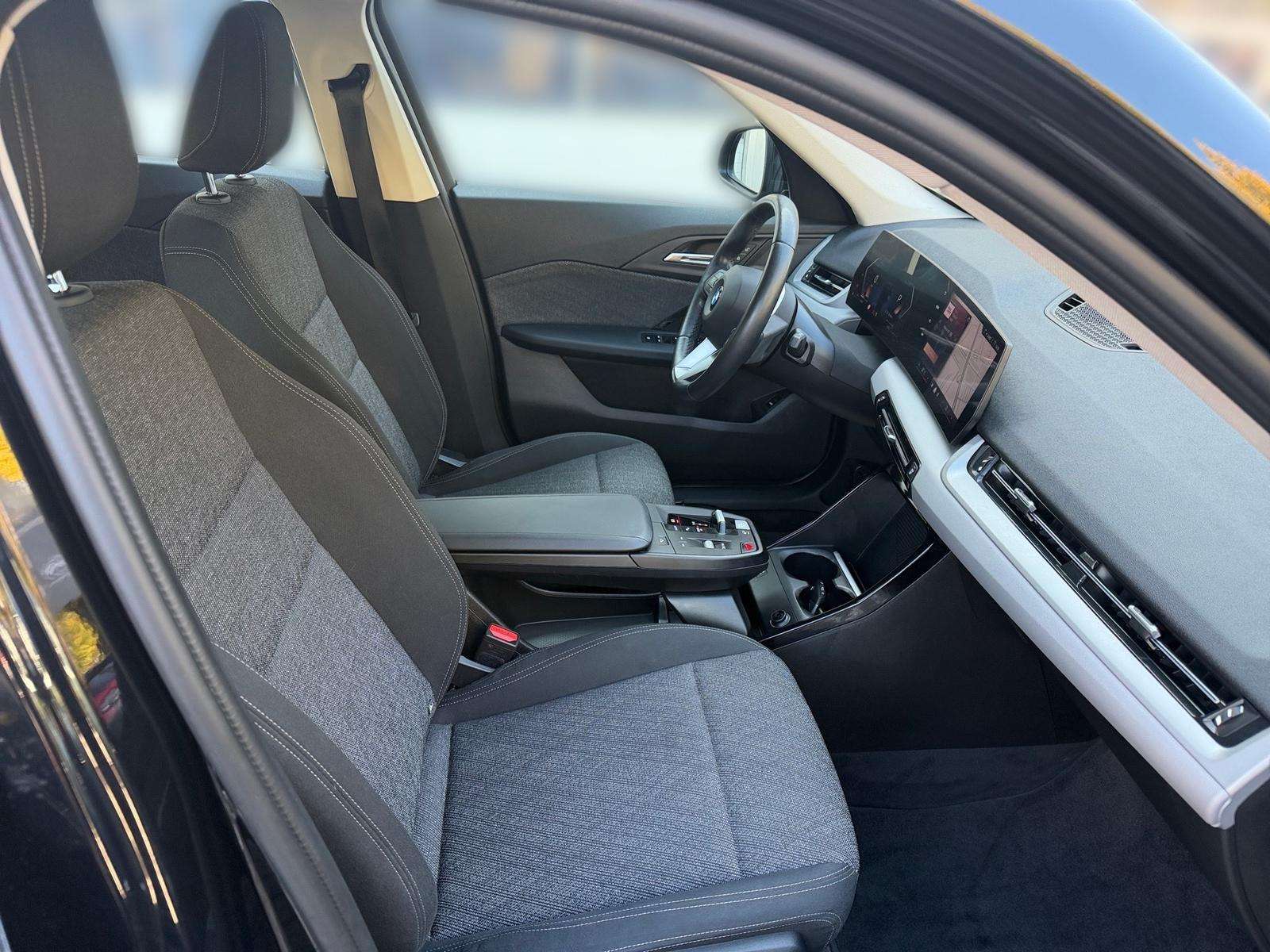 Fahrzeugbild eines BMW X1