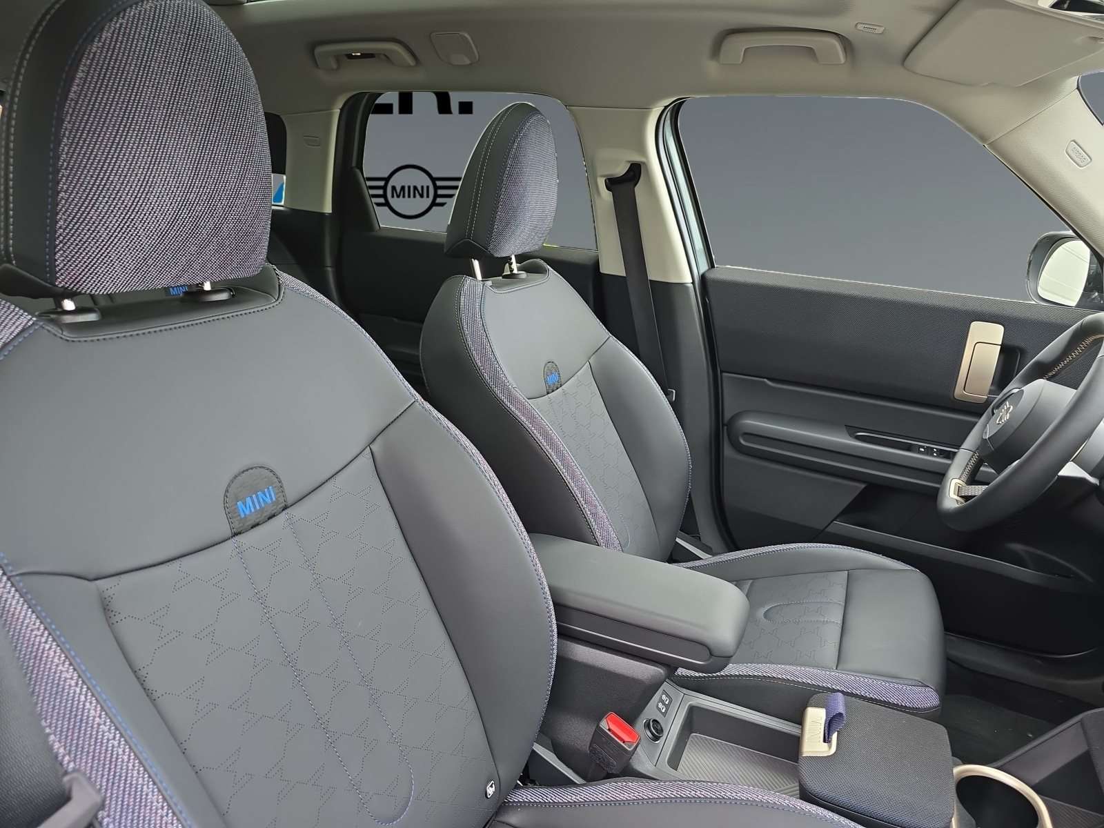 Fahrzeugbild eines MINI Countryman