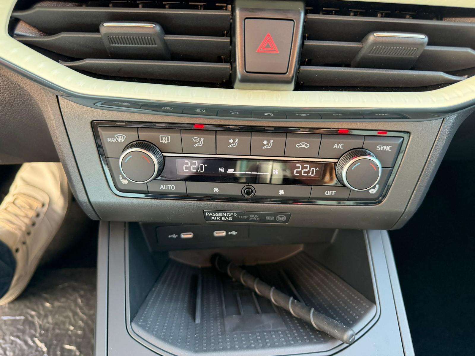 Fahrzeugbild eines SEAT Ibiza