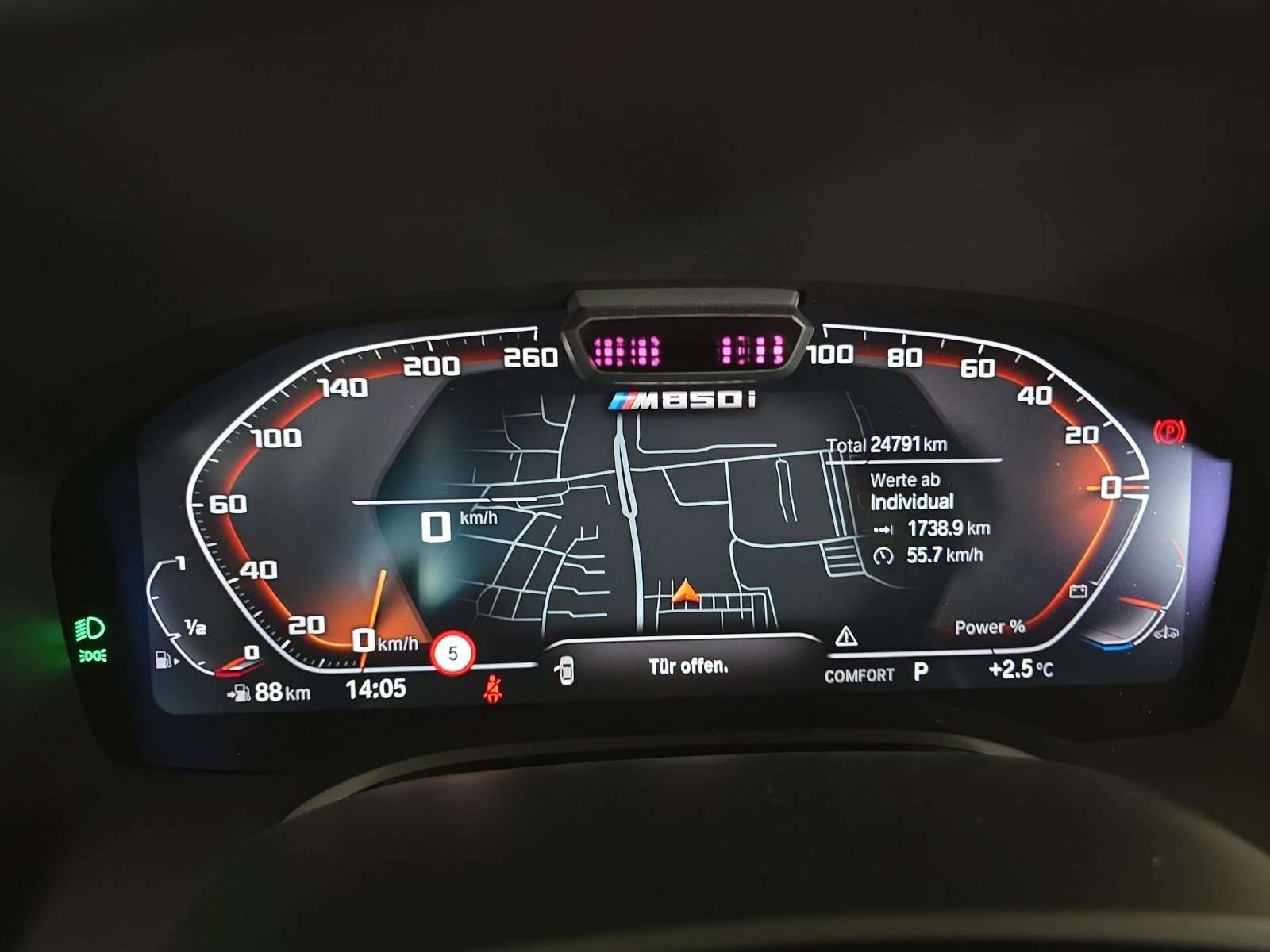 Fahrzeugbild eines BMW 8er-Reihe