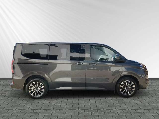 Fahrzeugbild eines Ford Tourneo Custom