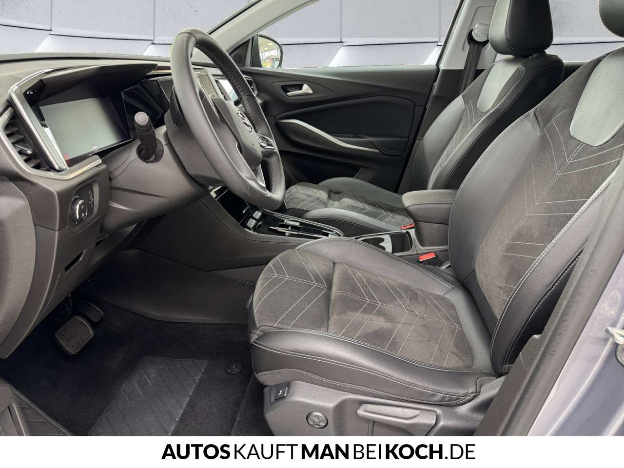 Fahrzeugbild eines Opel Grandland X