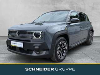 Schräge Frontansicht auf einen Renault 4 E-TECH , freigestellt