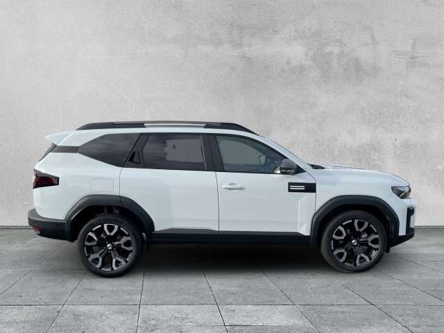 Fahrzeugbild eines Dacia Bigster