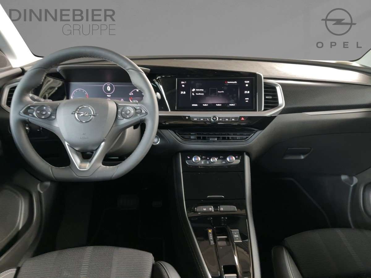 Fahrzeugbild eines Opel Grandland X