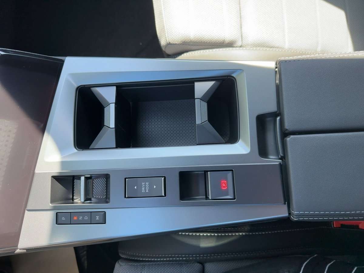 Fahrzeugbild eines Opel Grandland X