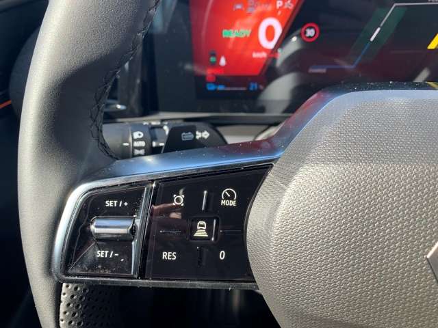 Fahrzeugbild eines Renault Scenic E-TECH