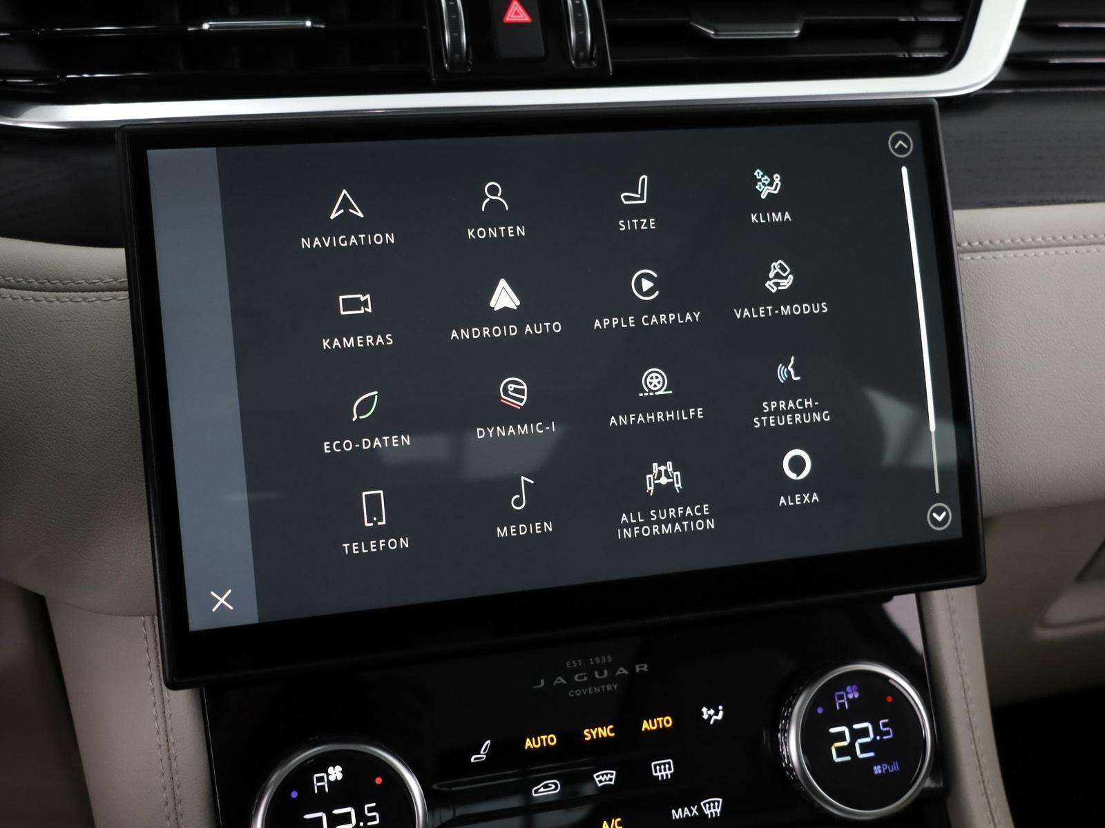 Fahrzeugbild eines Jaguar F-PACE