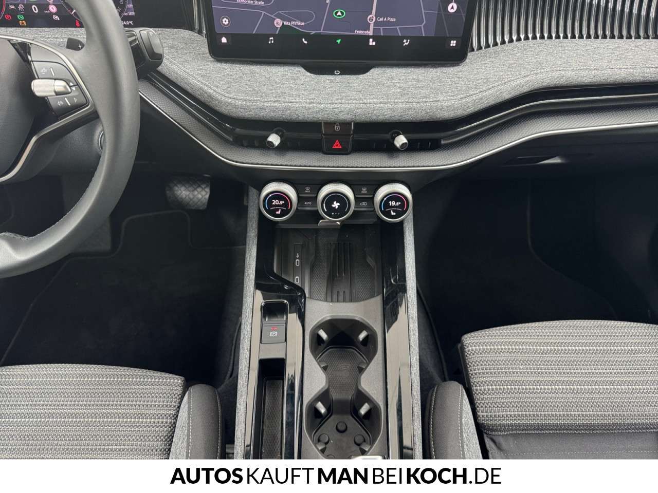 Fahrzeugbild eines Skoda Superb