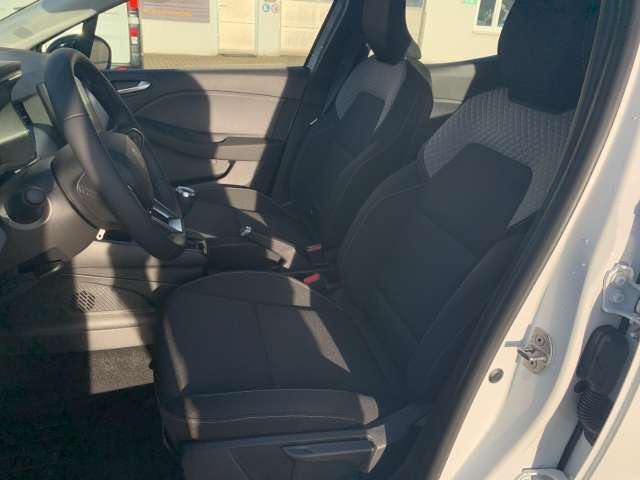 Fahrzeugbild eines Renault Clio