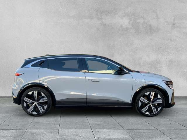Fahrzeugbild eines Renault Megane E-TECH