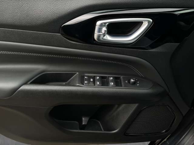 Fahrzeugbild eines Jeep Compass