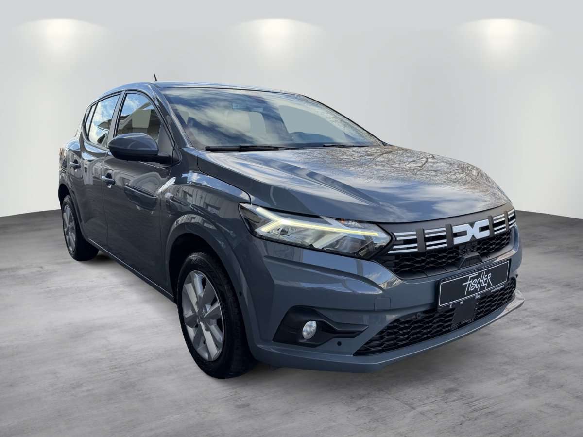 Fahrzeugbild eines Dacia Sandero