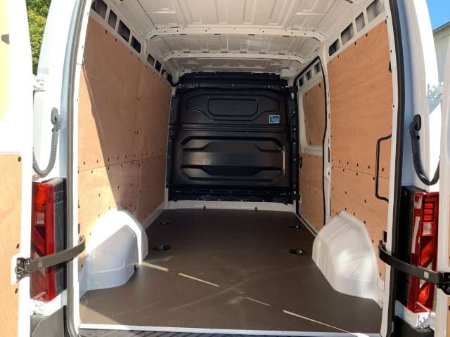 Fahrzeugbild eines Renault Master