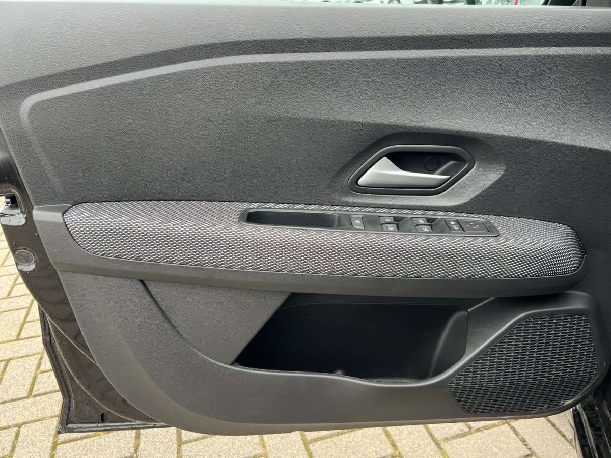 Fahrzeugbild eines Dacia Sandero