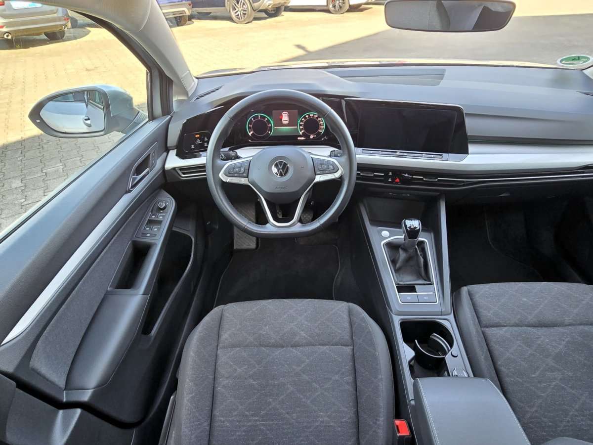 Fahrzeugbild eines Volkswagen Golf