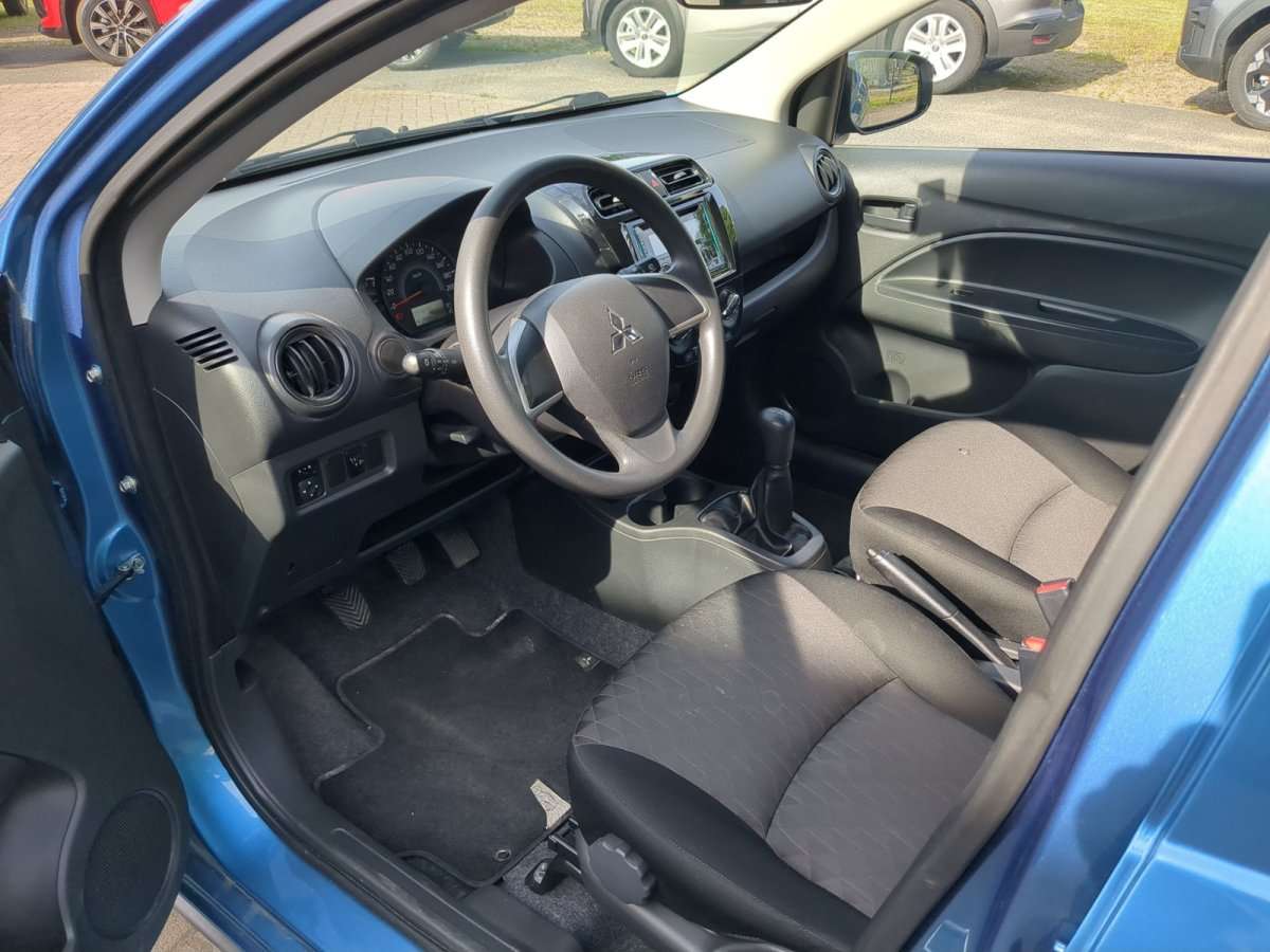 Fahrzeugbild eines Mitsubishi Space Star