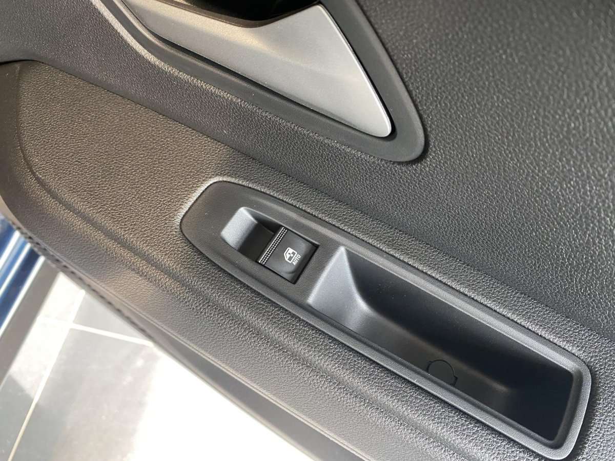 Fahrzeugbild eines Dacia Bigster