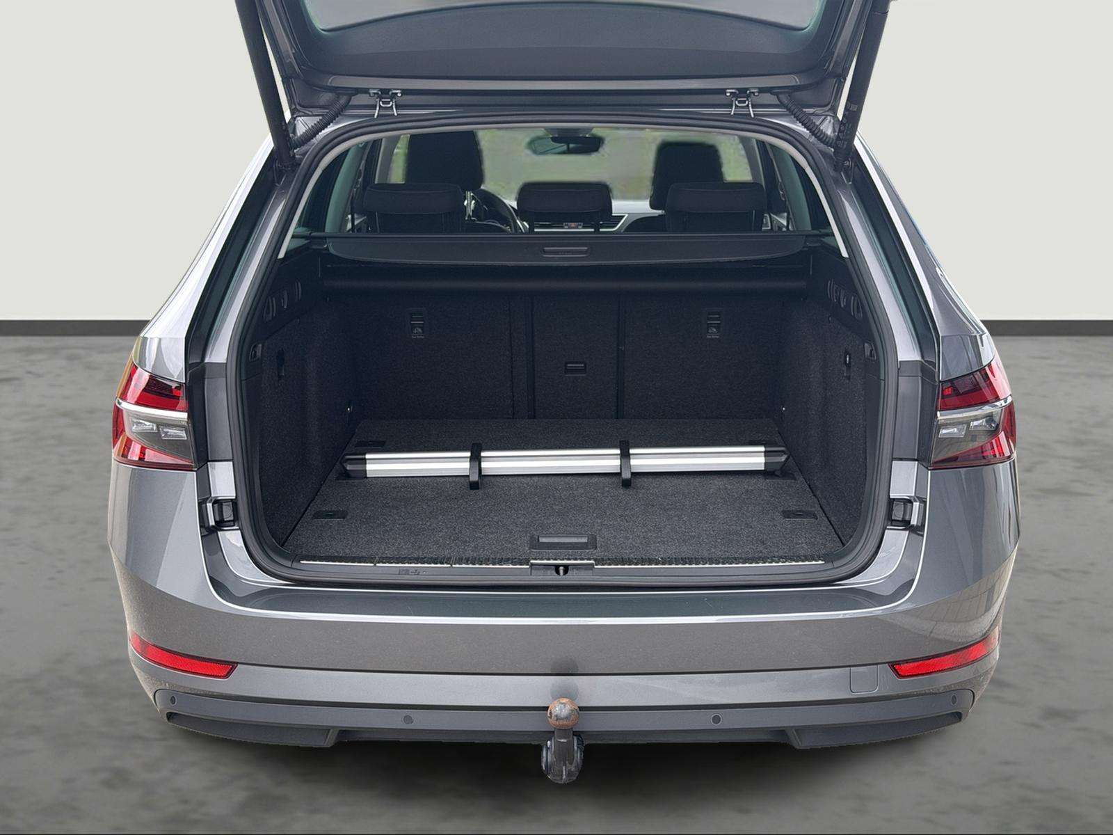 Fahrzeugbild eines Skoda Superb