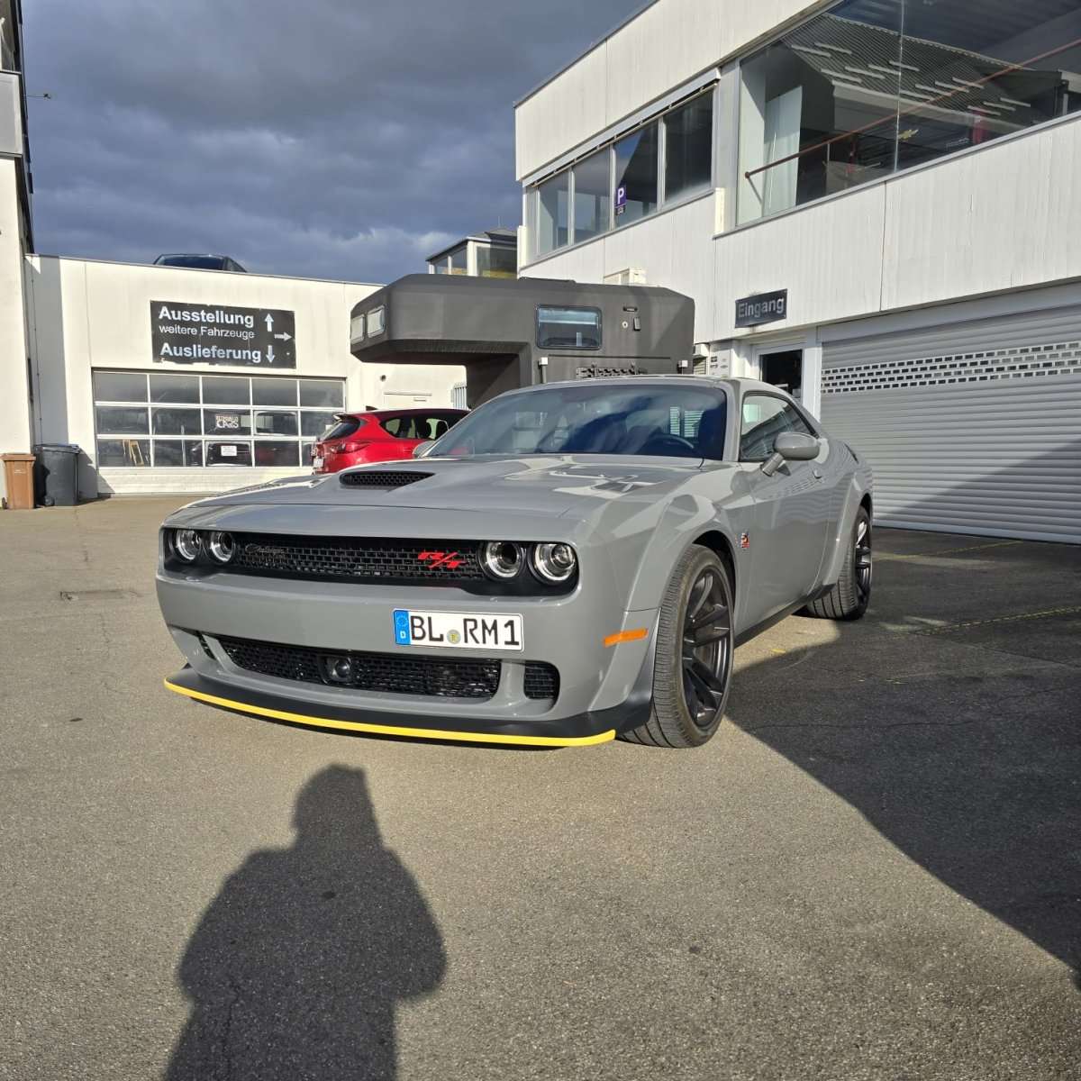 Fahrzeugbild eines Dodge Challenger