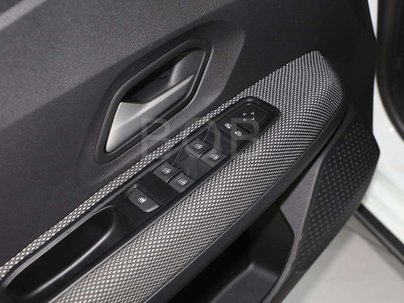 Fahrzeugbild eines Dacia Sandero