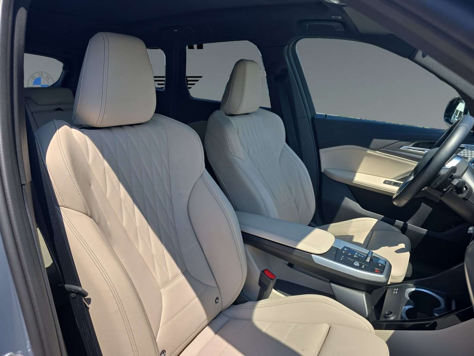 Fahrzeugbild eines BMW X1