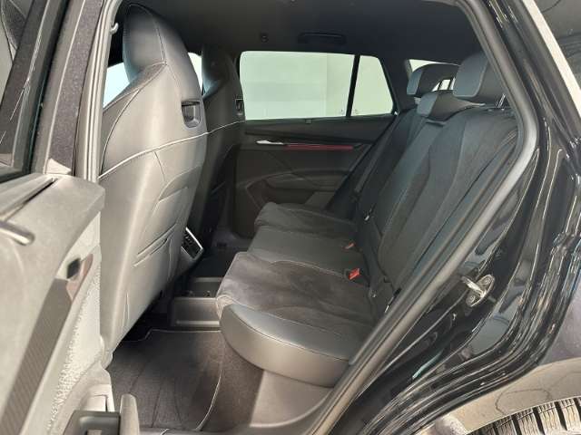 Fahrzeugbild eines Skoda ENYAQ