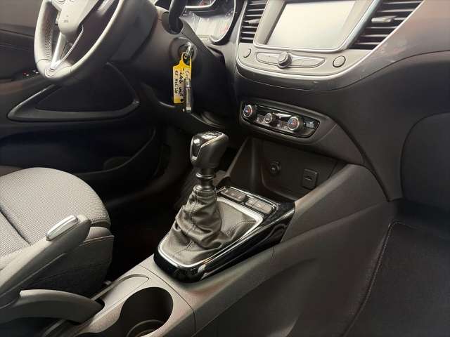 Fahrzeugbild eines Opel Crossland X