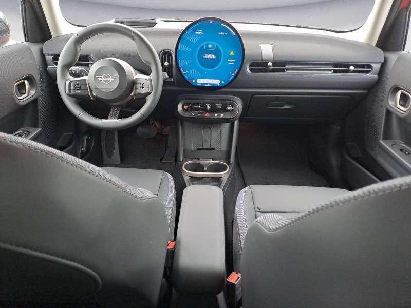 Fahrzeugbild eines MINI COOPER