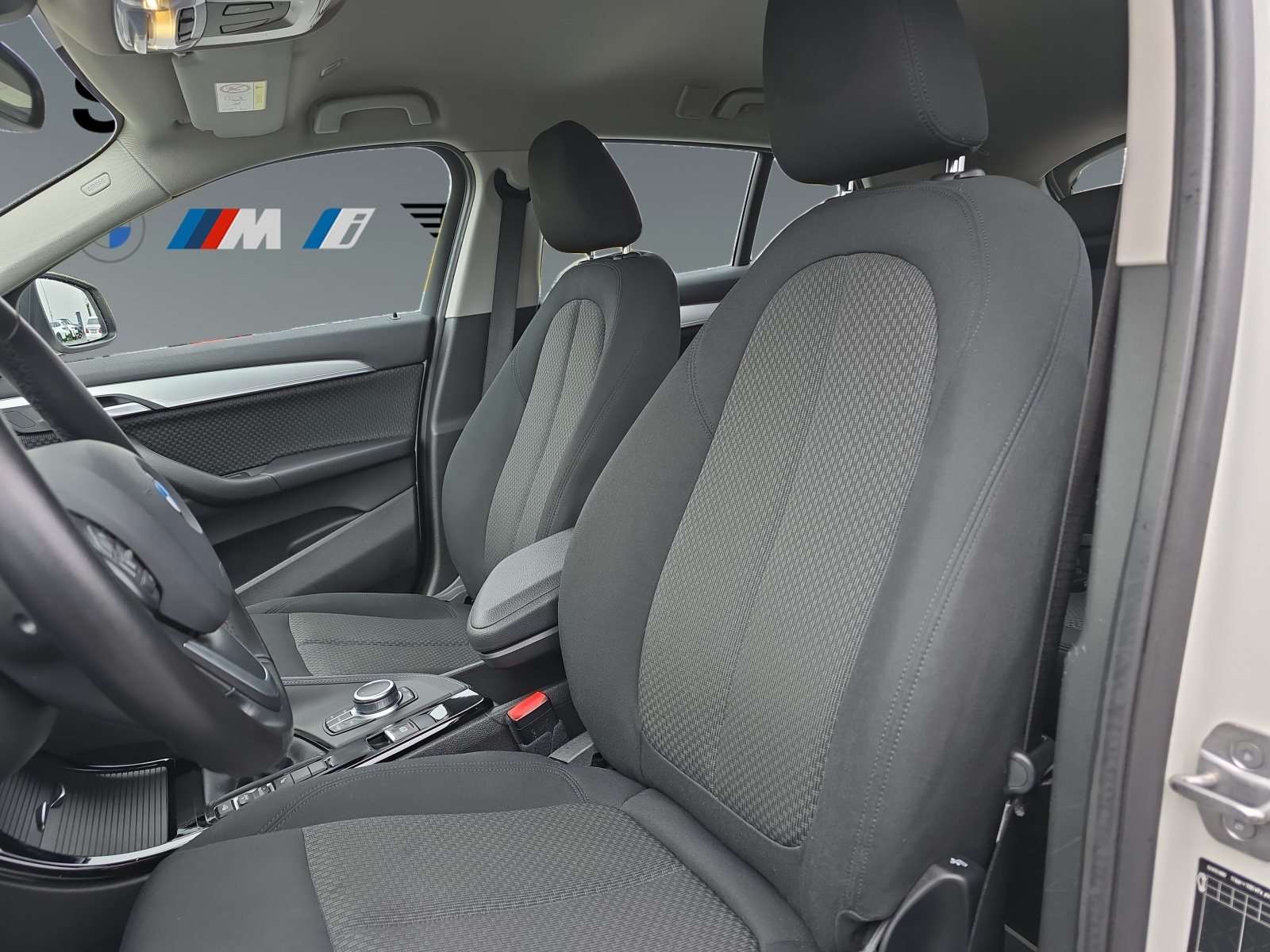 Fahrzeugbild eines BMW X2