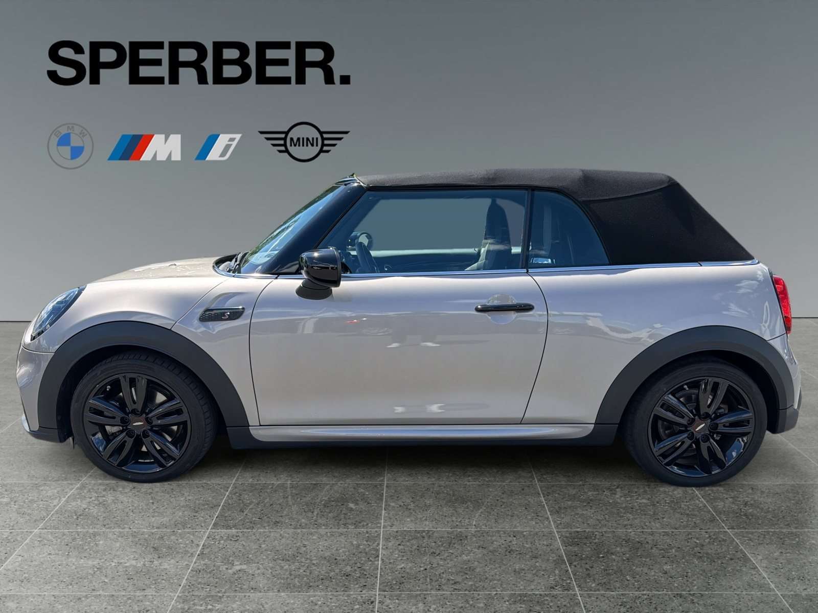 Fahrzeugbild eines MINI COOPER