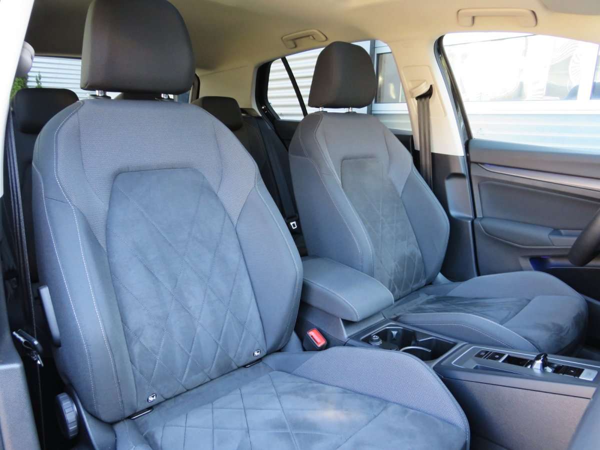 Fahrzeugbild eines Volkswagen Golf