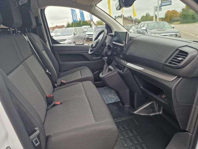 Fahrzeugbild eines Opel Vivaro