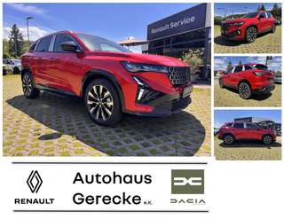 Schräge Frontansicht auf einen Renault Austral , freigestellt