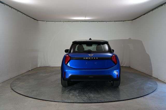 Fahrzeugbild eines MINI COOPER