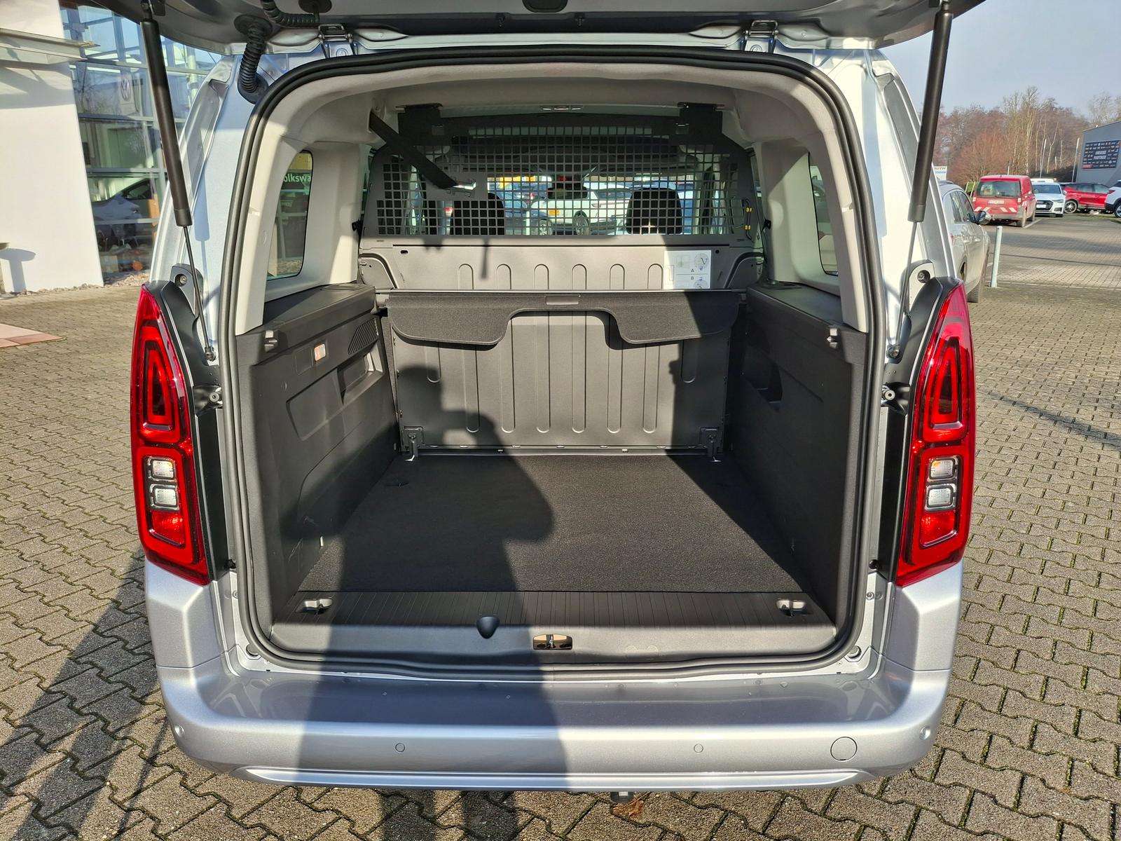 Fahrzeugbild eines Opel Combo Life