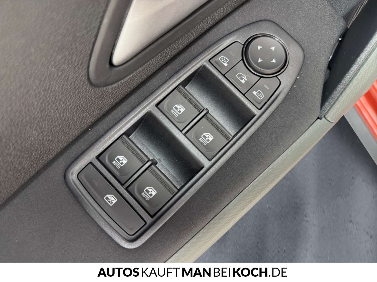 Fahrzeugbild eines Dacia Duster