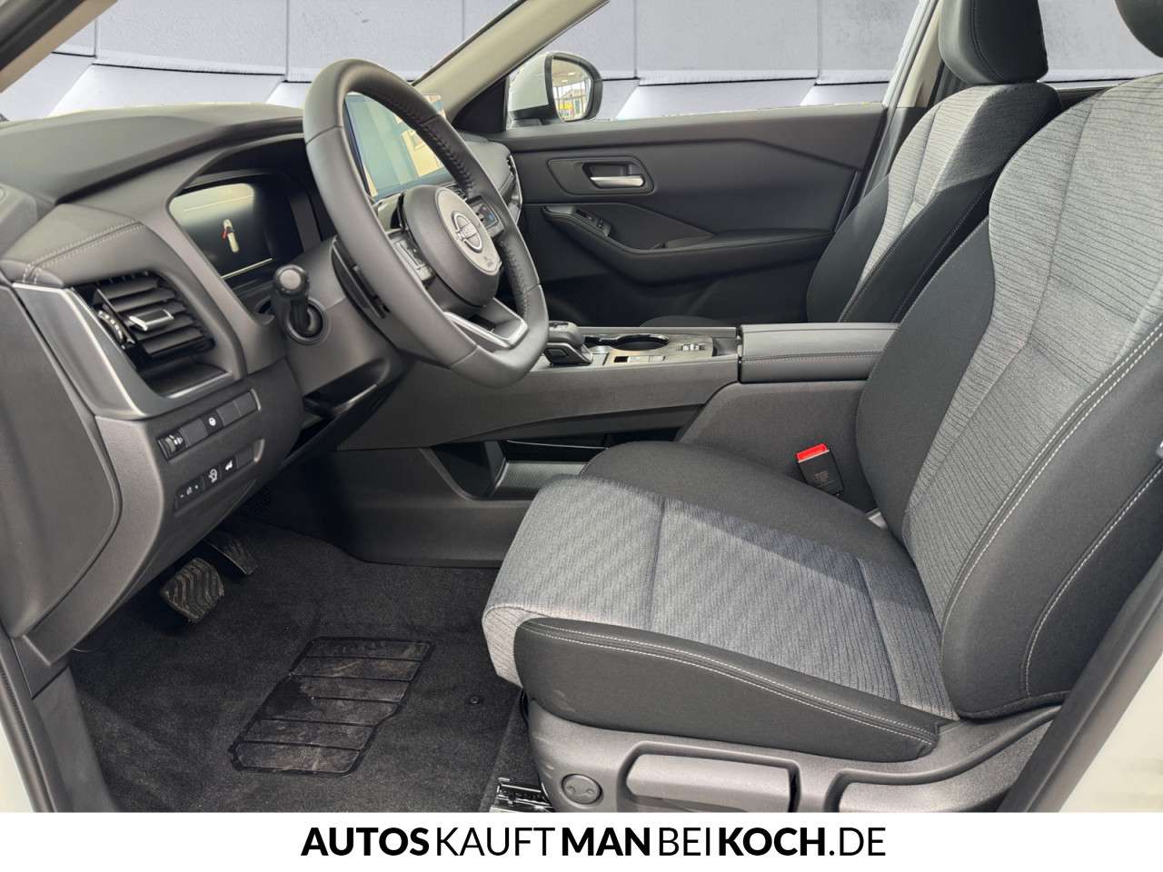 Fahrzeugbild eines Nissan X-TRAIL