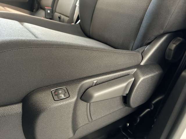 Fahrzeugbild eines Opel Vivaro