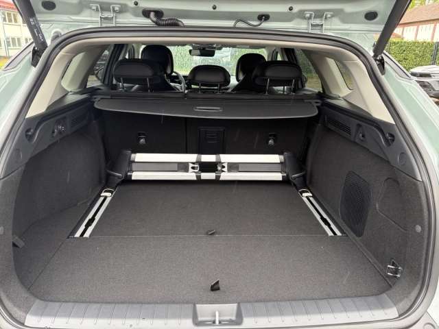 Fahrzeugbild eines Kia K4