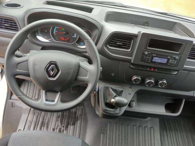 Fahrzeugbild eines Renault Master