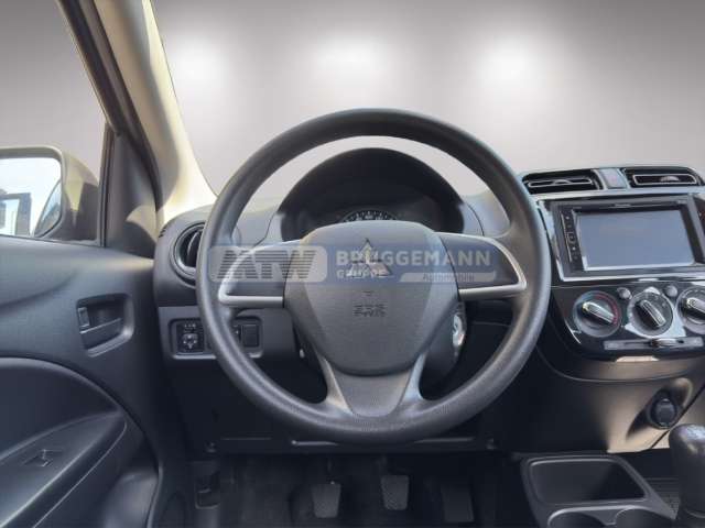 Fahrzeugbild eines Mitsubishi Space Star