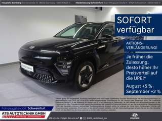 Schräge Frontansicht auf einen Hyundai Kona Elektro , freigestellt