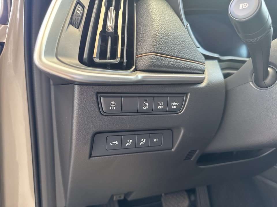 Fahrzeugbild eines Mazda CX-60