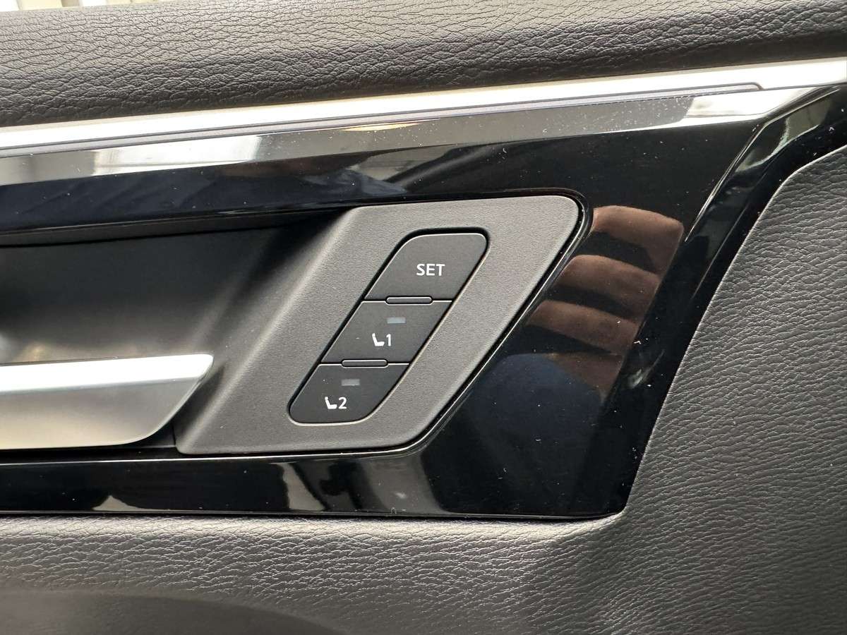 Fahrzeugbild eines Mitsubishi Outlander