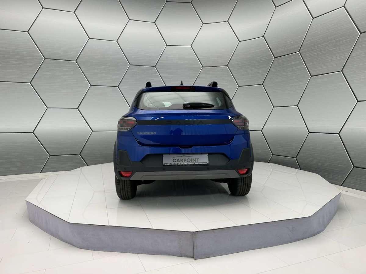 Fahrzeugbild eines Dacia Sandero