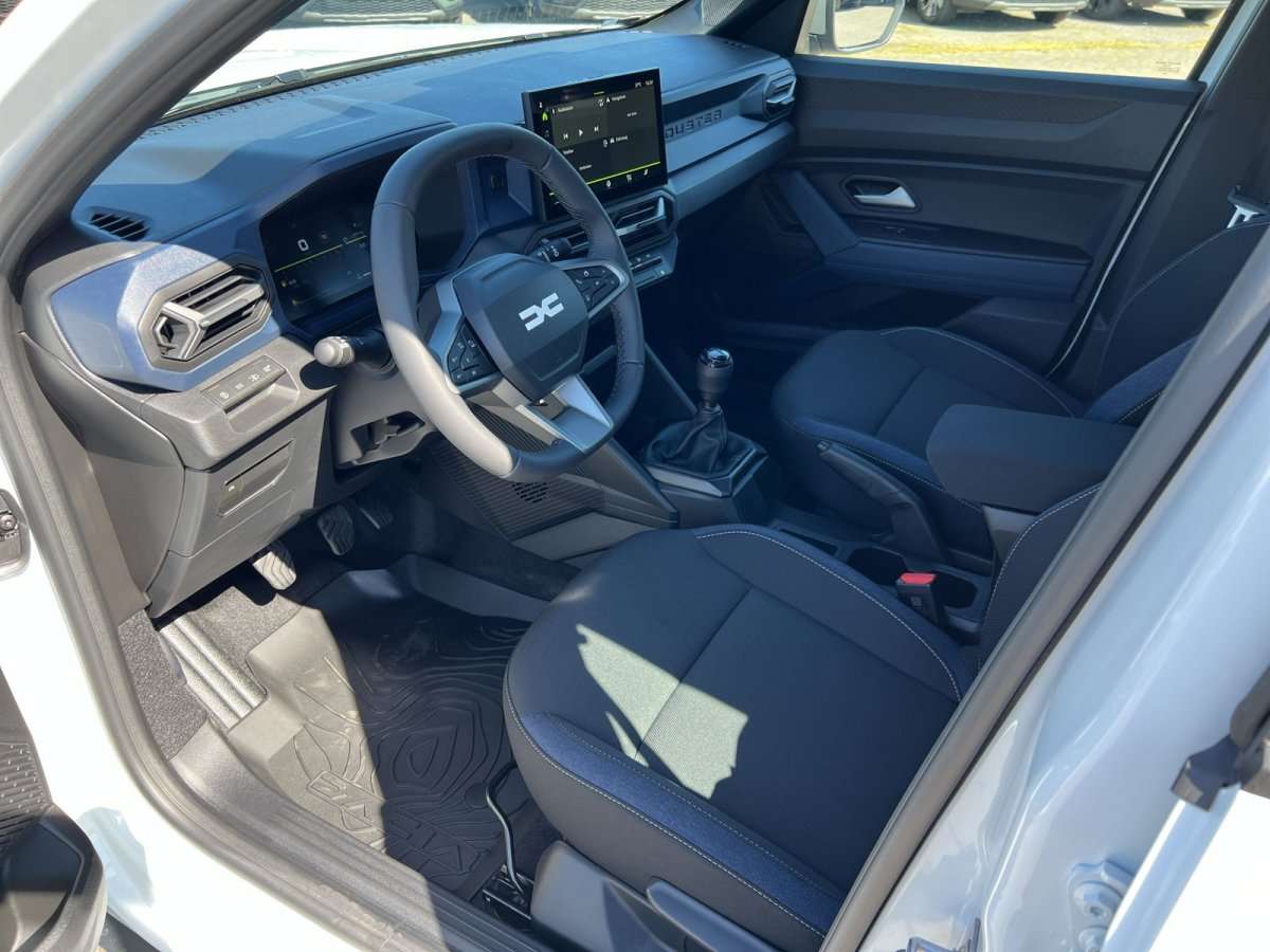 Fahrzeugbild eines Dacia Duster
