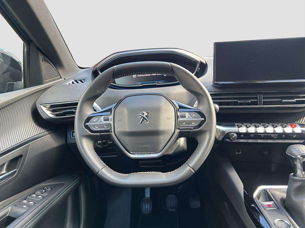 Fahrzeugbild eines Peugeot 3008