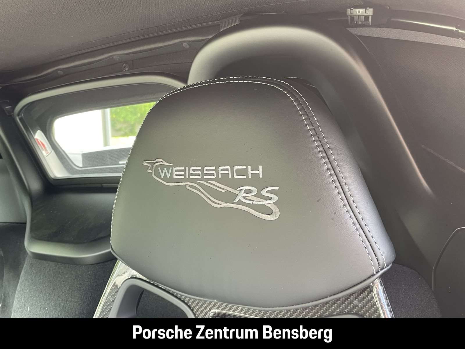 Fahrzeugbild eines Porsche Cayman