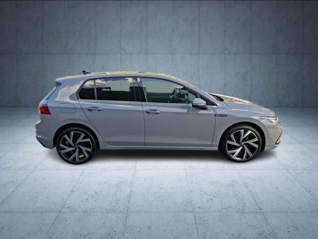 Fahrzeugbild eines Volkswagen Golf
